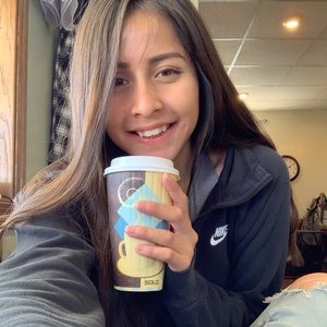 Meet your Posher, Fernanda